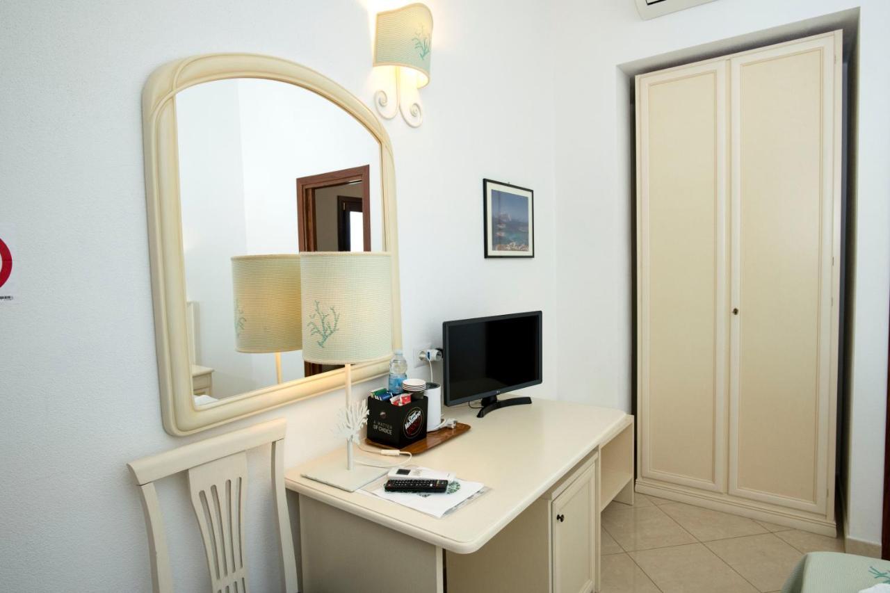 La Locanda Di Gavina Braccu Loiri Porto San Paolo Exterior foto